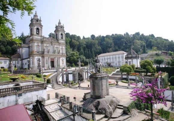 Hotel Dom Vilas Braga Exterior photo